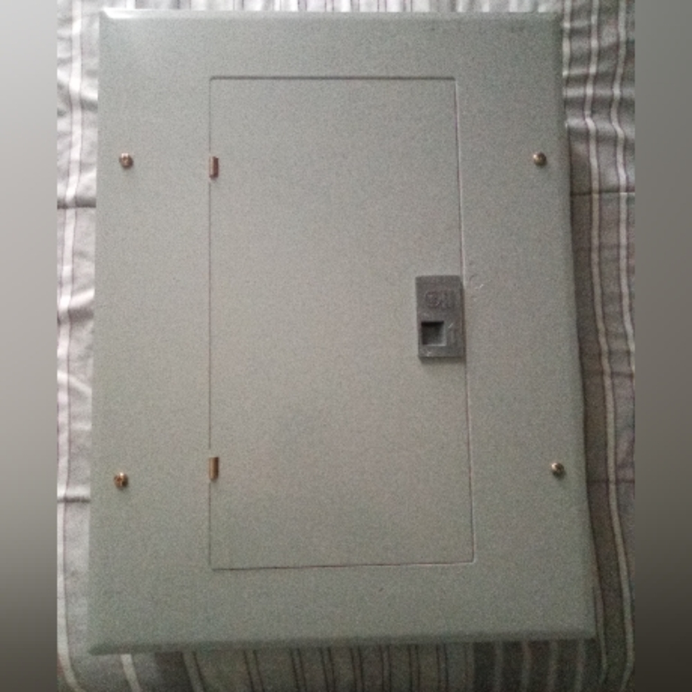 125 amp 12 circuit electric breaker panel